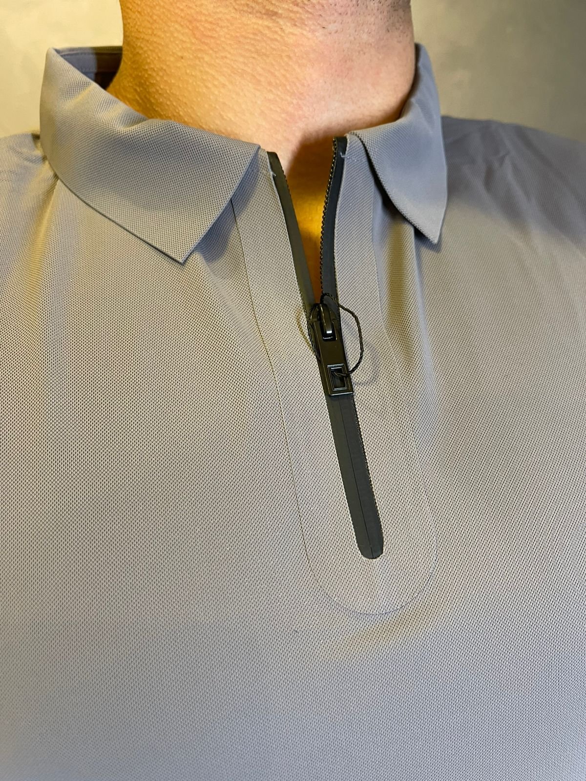 Polo Tech Ziper Cinza - Imagem 2